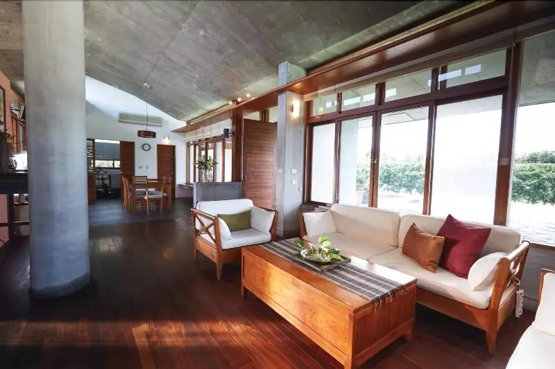 تختخواب و صبحانه Chang House