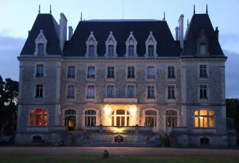 ベッドアンドブレックファースト Chateau Du Gerfaut