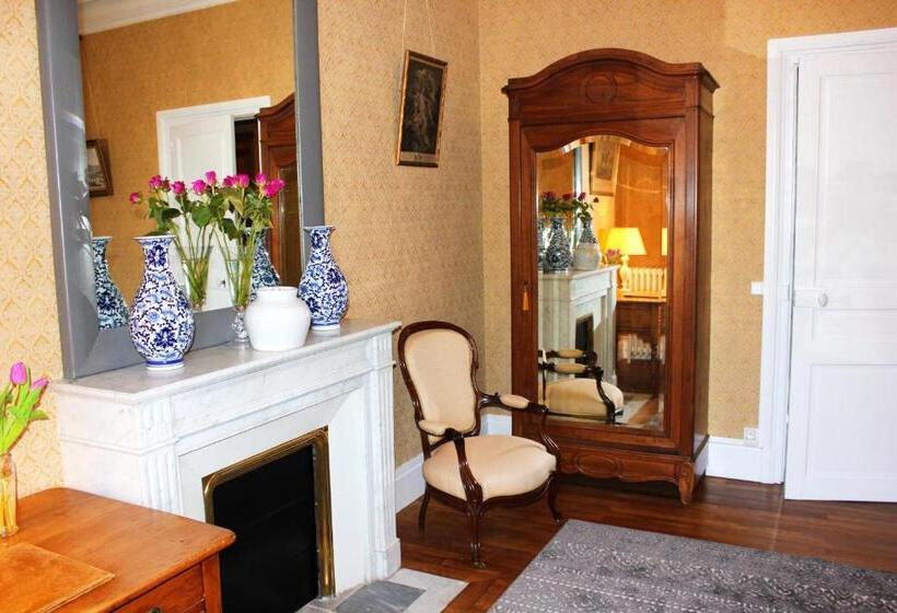 Bed and Breakfast Chateau Du Gerfaut