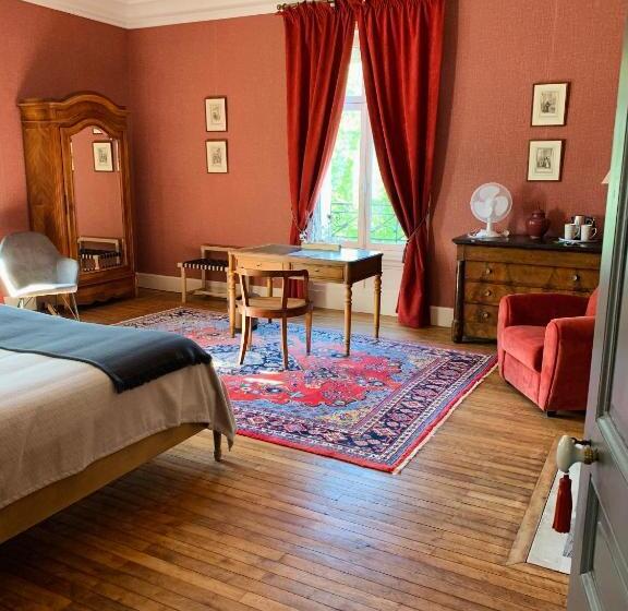 Bed and Breakfast Chateau Du Gerfaut