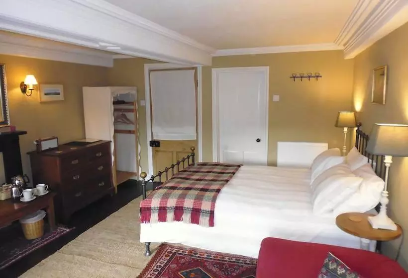 Bridge Cafe Bed And Breakfast