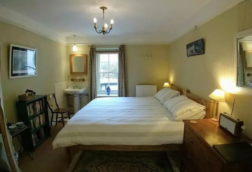 Bridge Cafe Bed And Breakfast