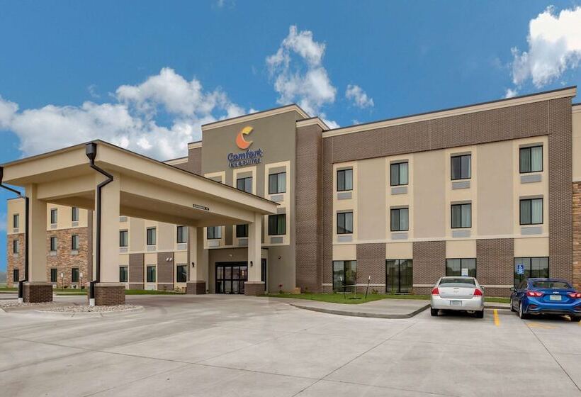 Hotel Comfort Inn & Suites Ames Near Isu Campus