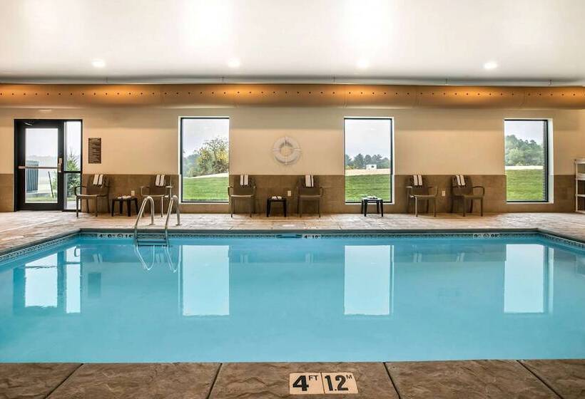 Hotel Comfort Inn & Suites Ames Near Isu Campus