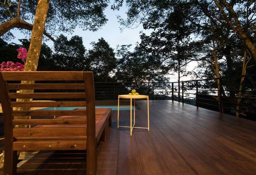 בית מלון כפרי Matina Mountain Resort