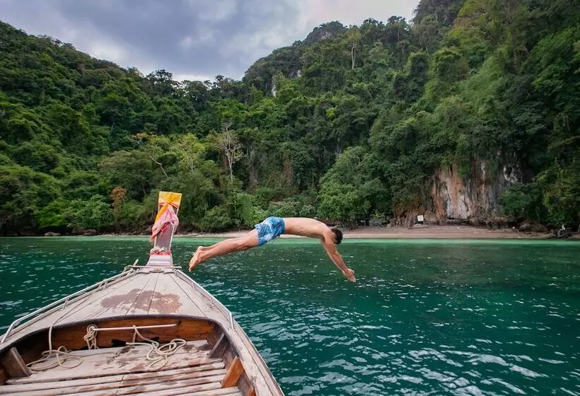 Hotelli Purana Resort Koh Yao Noi
