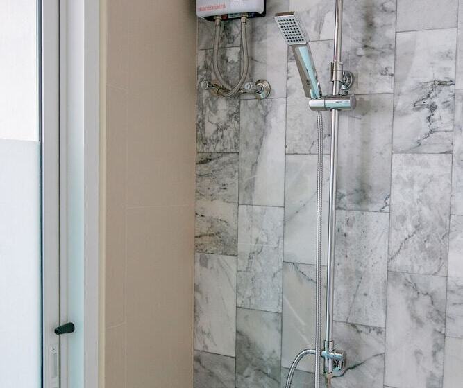 בית מלון כפרי Purana Resort Koh Yao Noi