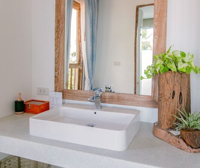 בית מלון כפרי Purana Resort Koh Yao Noi