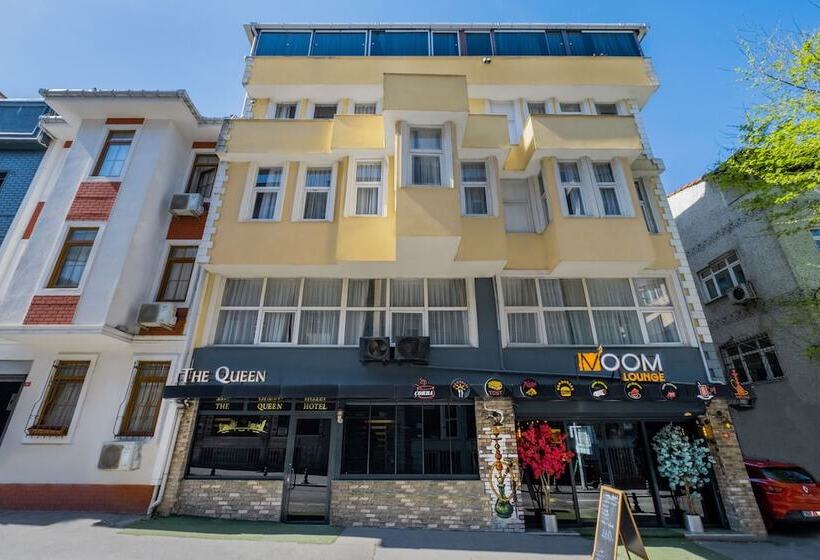 ホテル The Queen