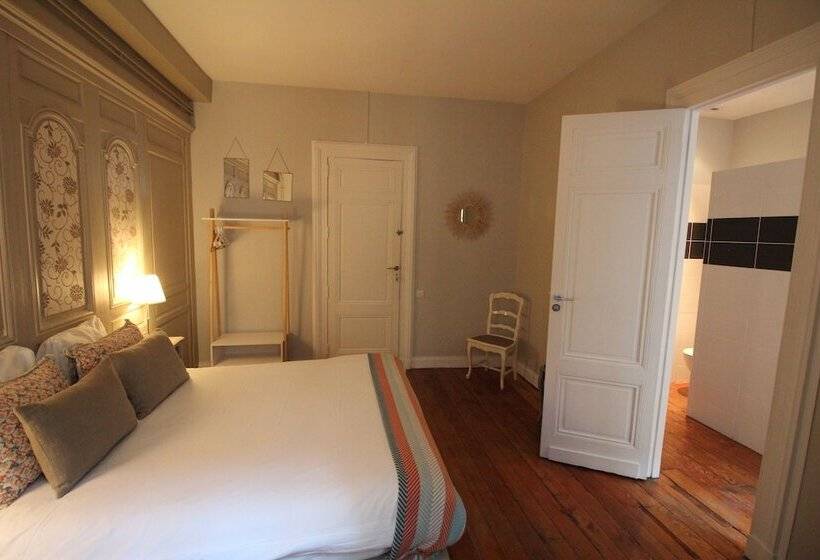 膳宿费 B&b L Escapade Bordelaise