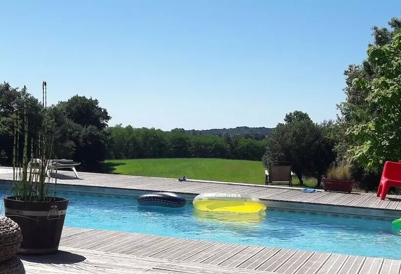 Majatalo La Belle Landaise 1809 Studio 4 Couchages