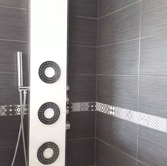 Majatalo La Belle Landaise 1809 Studio 4 Couchages