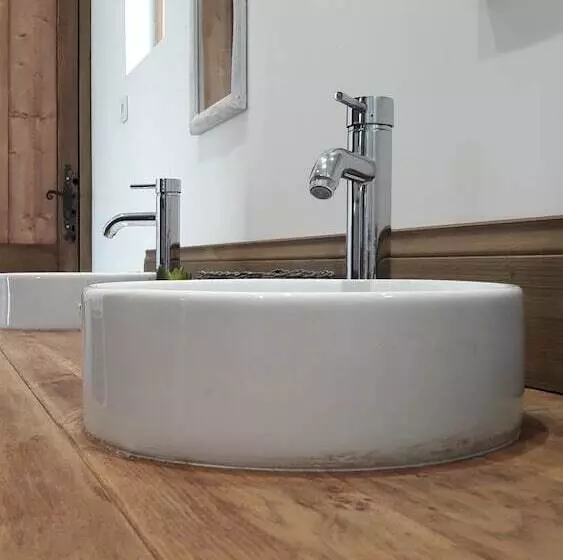 Majatalo La Belle Landaise 1809 Studio 4 Couchages