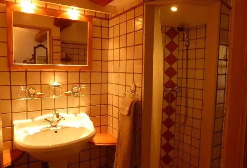 Majatalo Le Bastidon Saint Michel