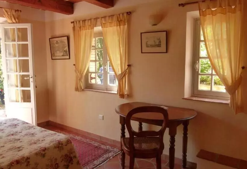 Majatalo Le Bastidon Saint Michel