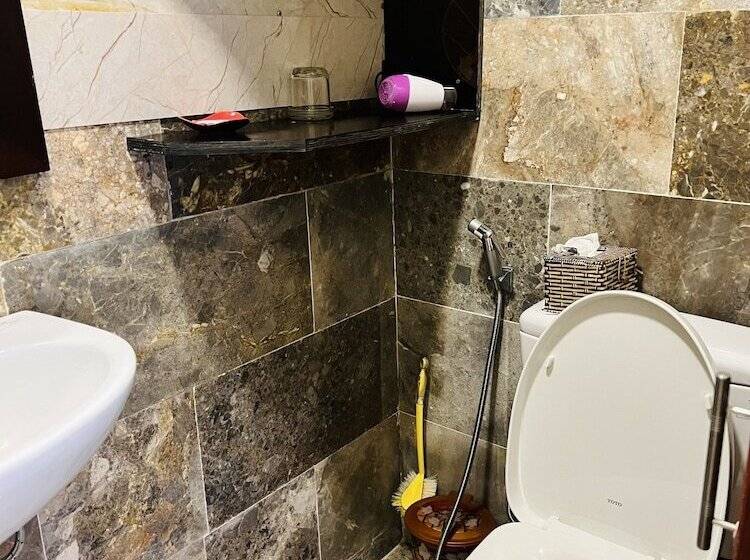 پانسیون Ngo House 2 Villa