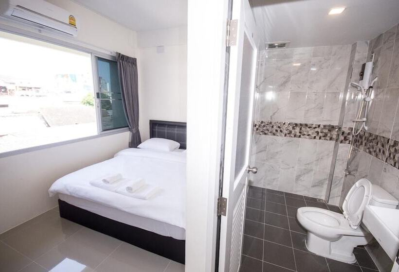 Pensão Nina Guesthouse