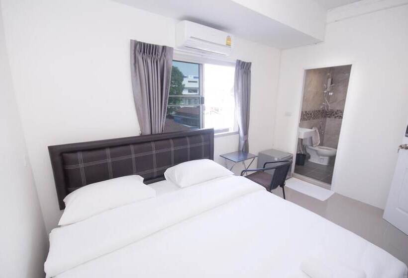 Pensão Nina Guesthouse