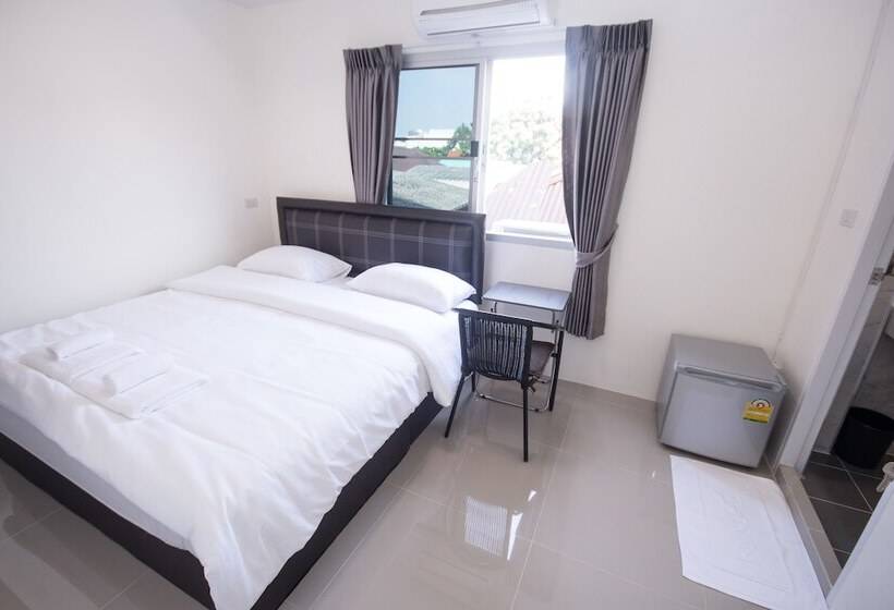 Pensão Nina Guesthouse