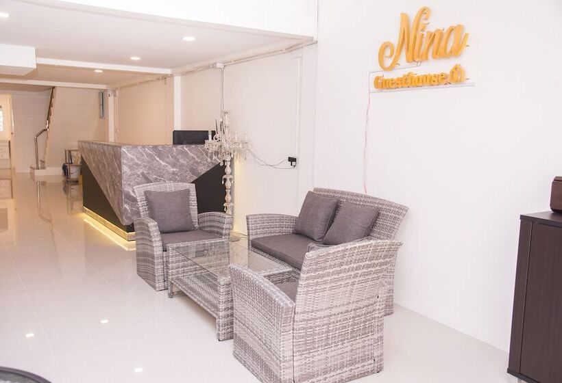 Pensão Nina Guesthouse