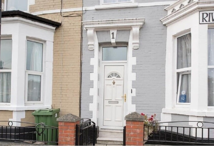 Riverside Bed And Breakfast