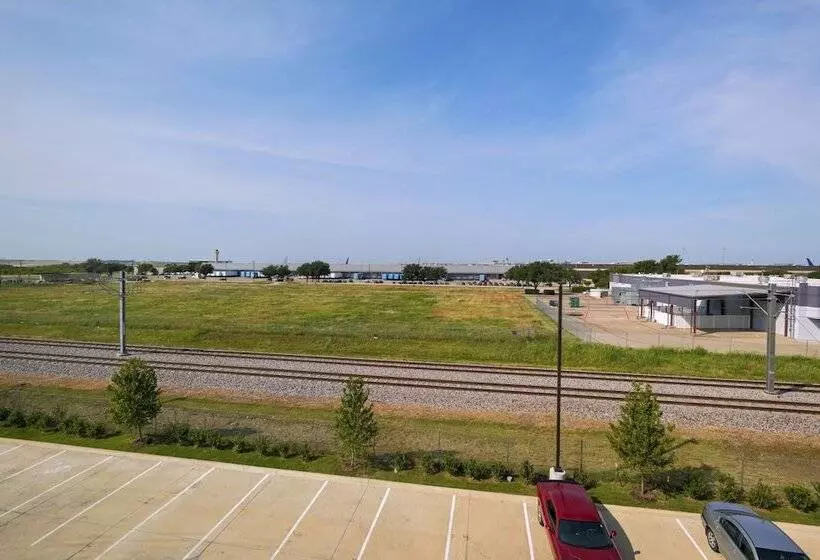 Towneplace Suites By Marriott Dallas Dfw Airport North/irving