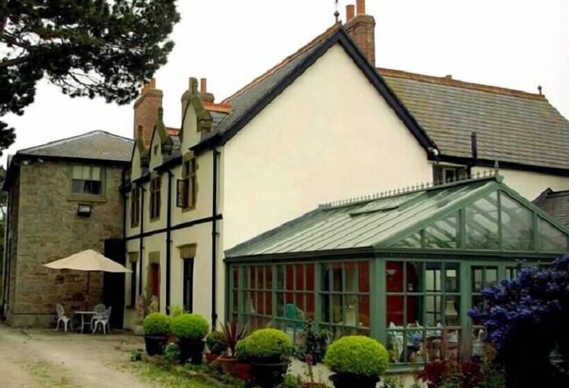 Ty N Rhyl Boutique Bed & Breakfast