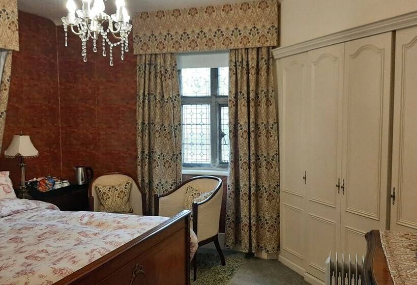 Ty N Rhyl Boutique Bed & Breakfast