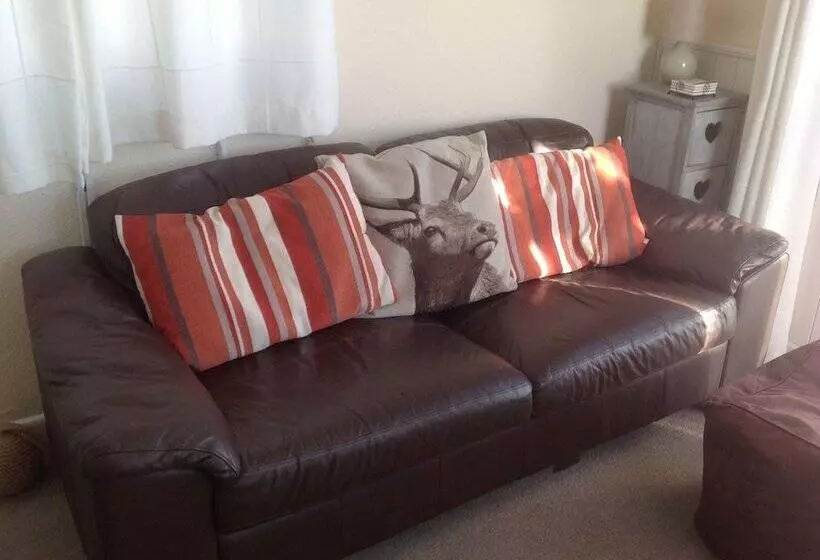 Ventnor Holiday Villas