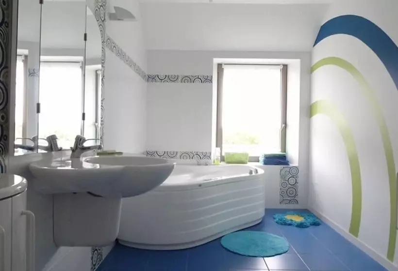 Aamiaismajoitus (B&B) Chambres D Hôtes Les Perrettes