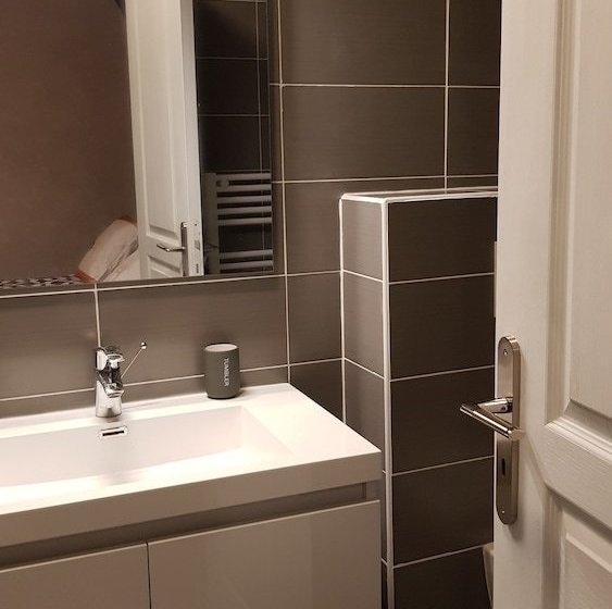 ベッドアンドブレックファースト Wine Geometry Tours