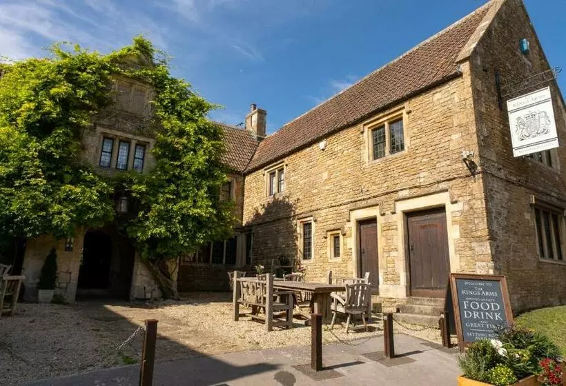 簡易ホテル Kings Arms