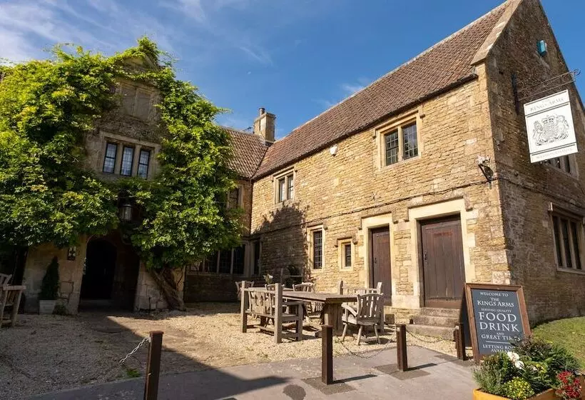 簡易ホテル Kings Arms