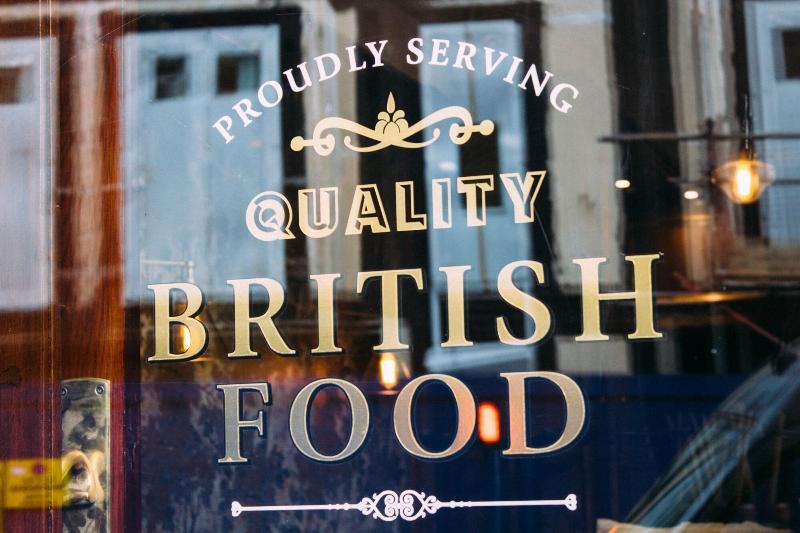 مسافرخانه Three Falcons