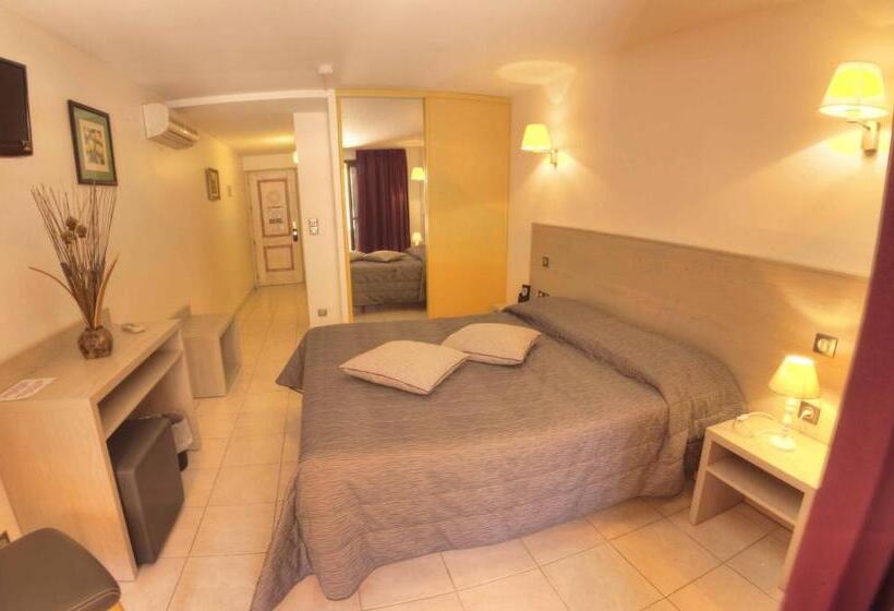 ホテル Hôtel Le Romantique