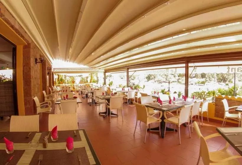 ホテル Hôtel Le Romantique