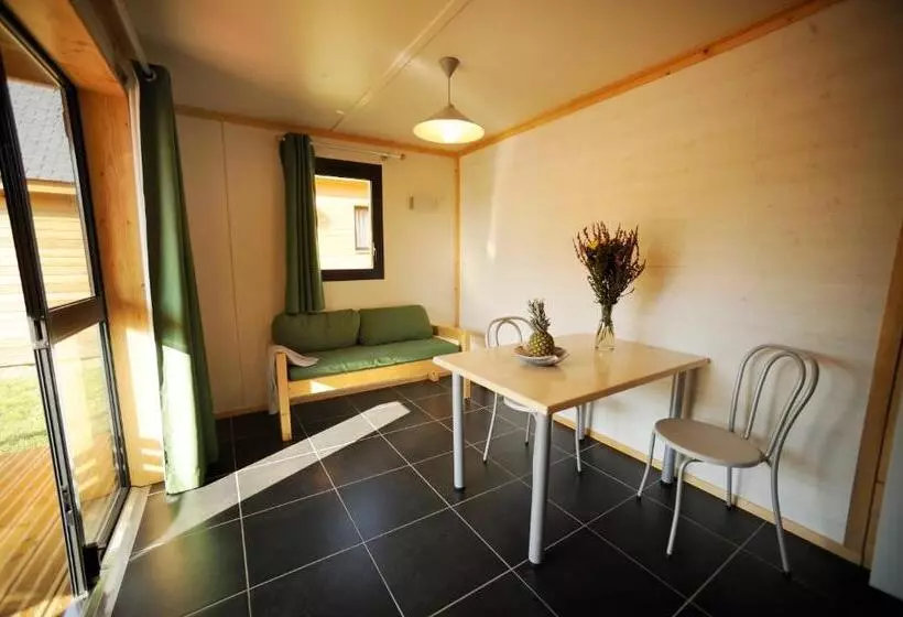 ホテル Ulvf Le Domaine De Pelvezy