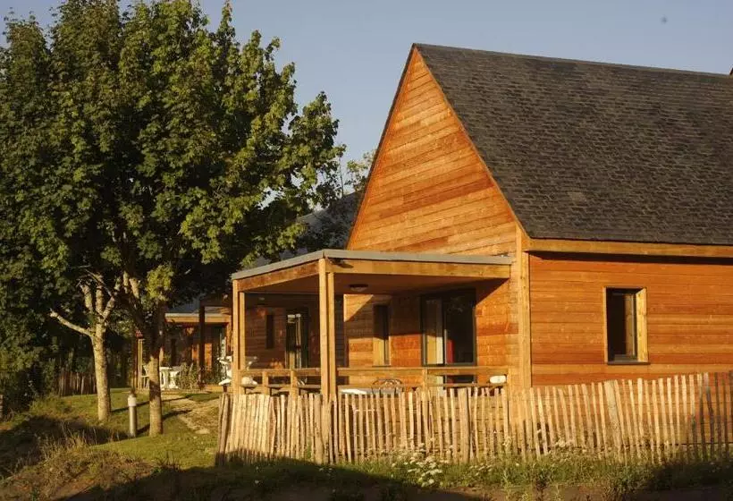 ホテル Ulvf Le Domaine De Pelvezy