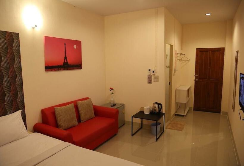 ホテル Leelawadee