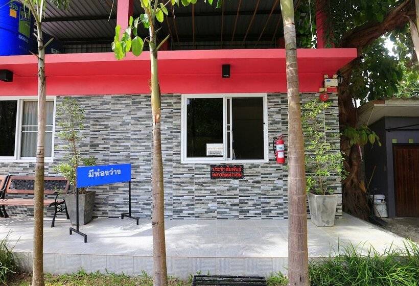 ホテル Leelawadee