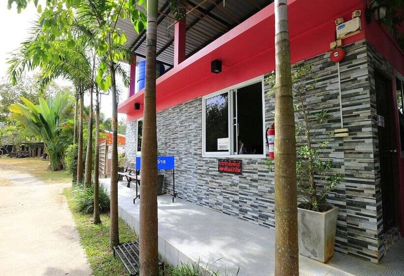 ホテル Leelawadee