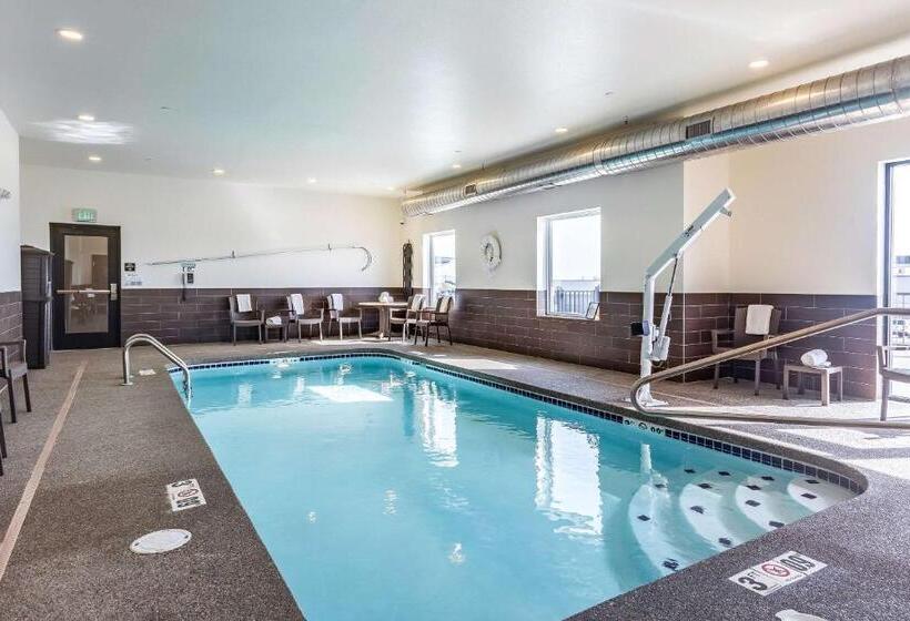 Отель Sleep Inn & Suites Mt. Hope Near Auction & Event Center