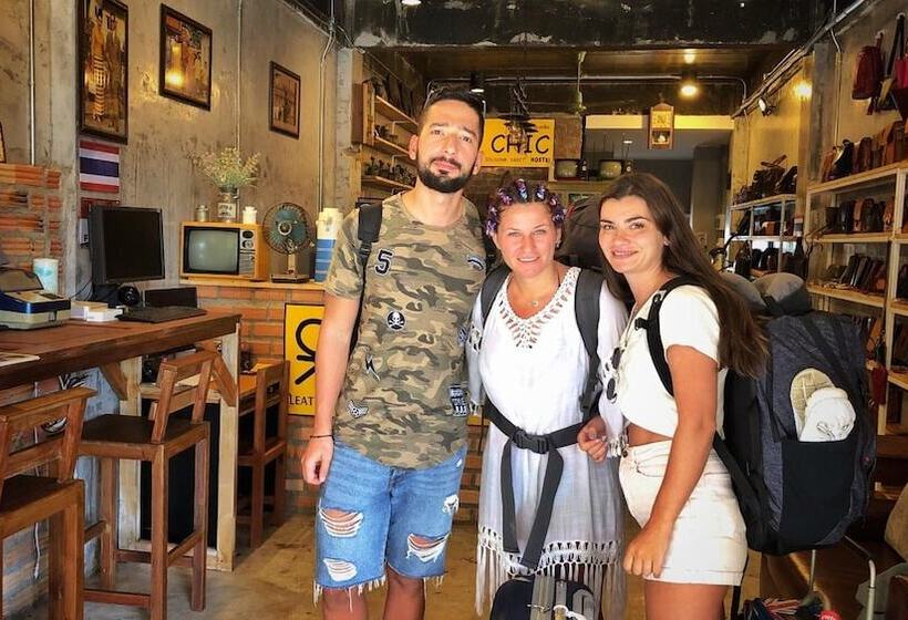 Ok Chic Phuket Hostel