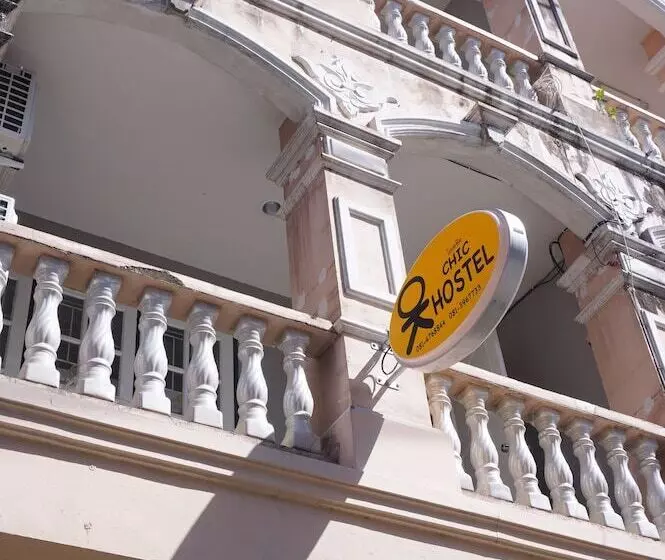 Ok Chic Phuket Hostel