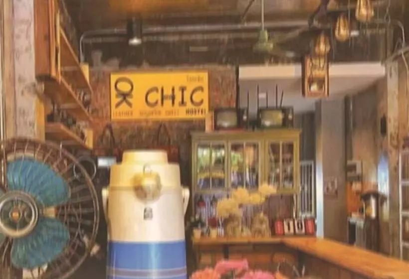 Ok Chic Phuket Hostel