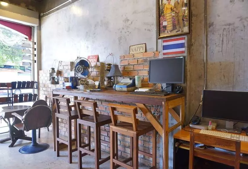 Ok Chic Phuket Hostel