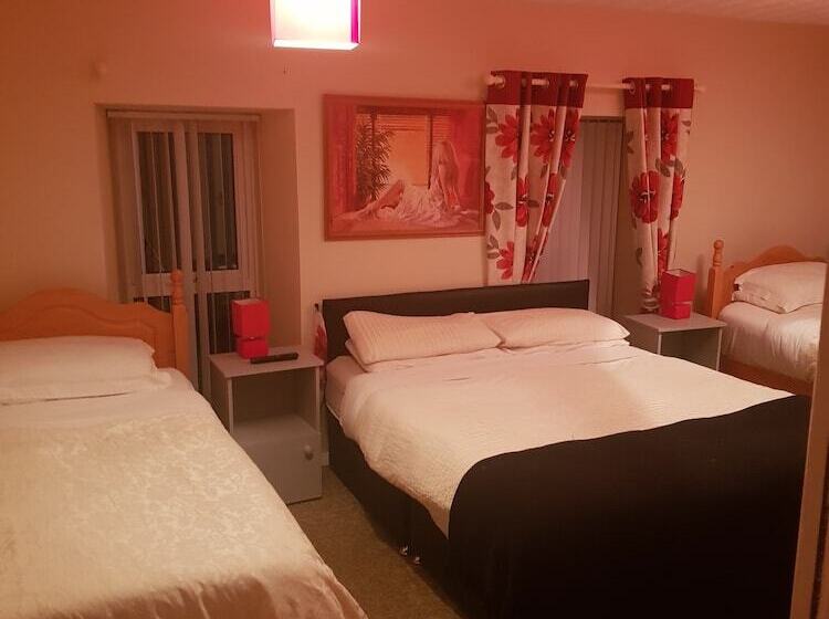 ペンション Castle Inn