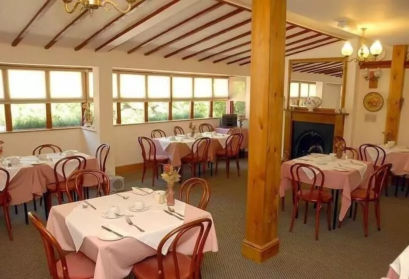 ペンション Hopbine House