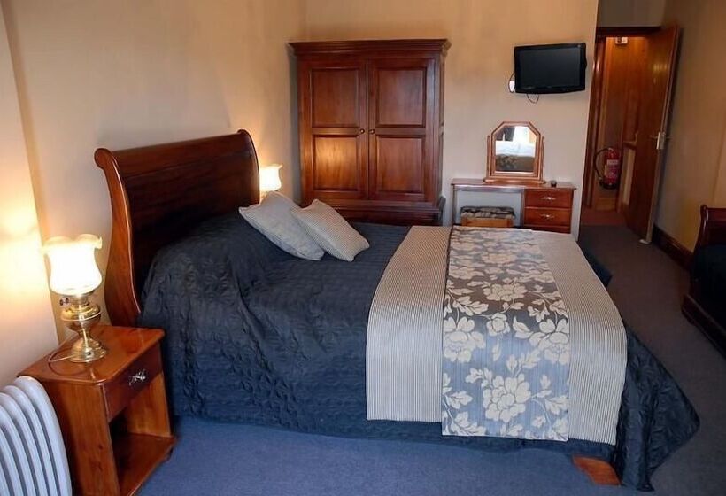 ペンション Hopbine House