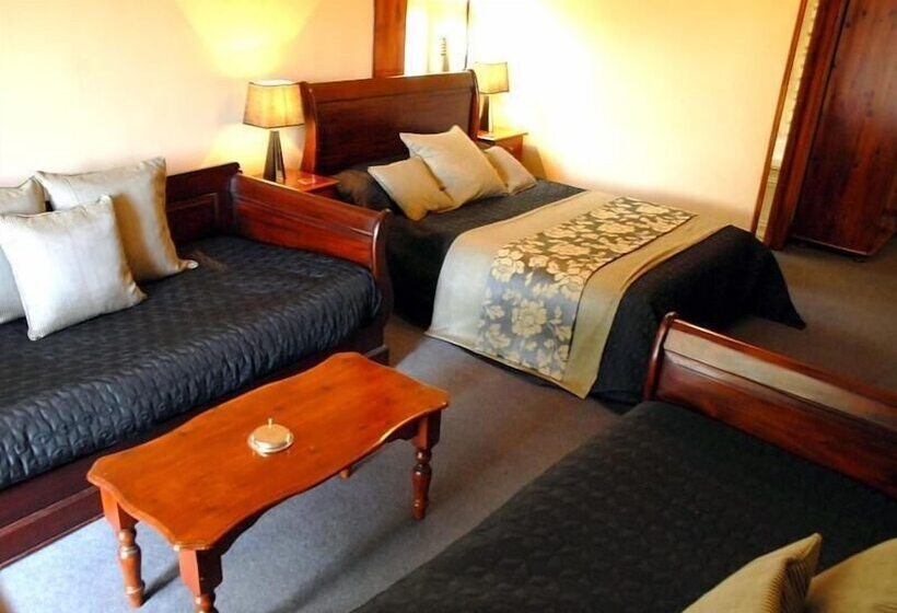 ペンション Hopbine House